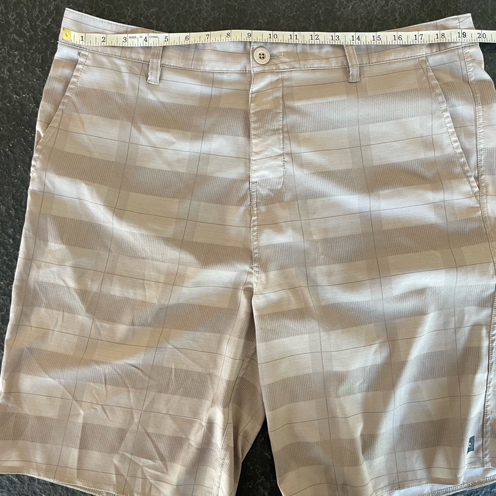 Rip Curl Mirage Boardwalk 38 Beige Checkered Men's Shorts